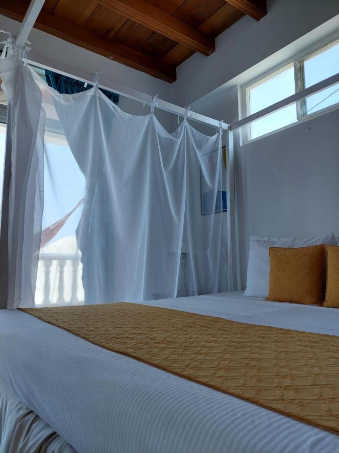 Hotel 3 Banderas Manzanillo Del Mar Картахена Экстерьер фото